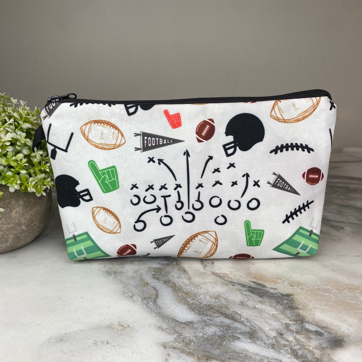 Pouch - Football Game Play