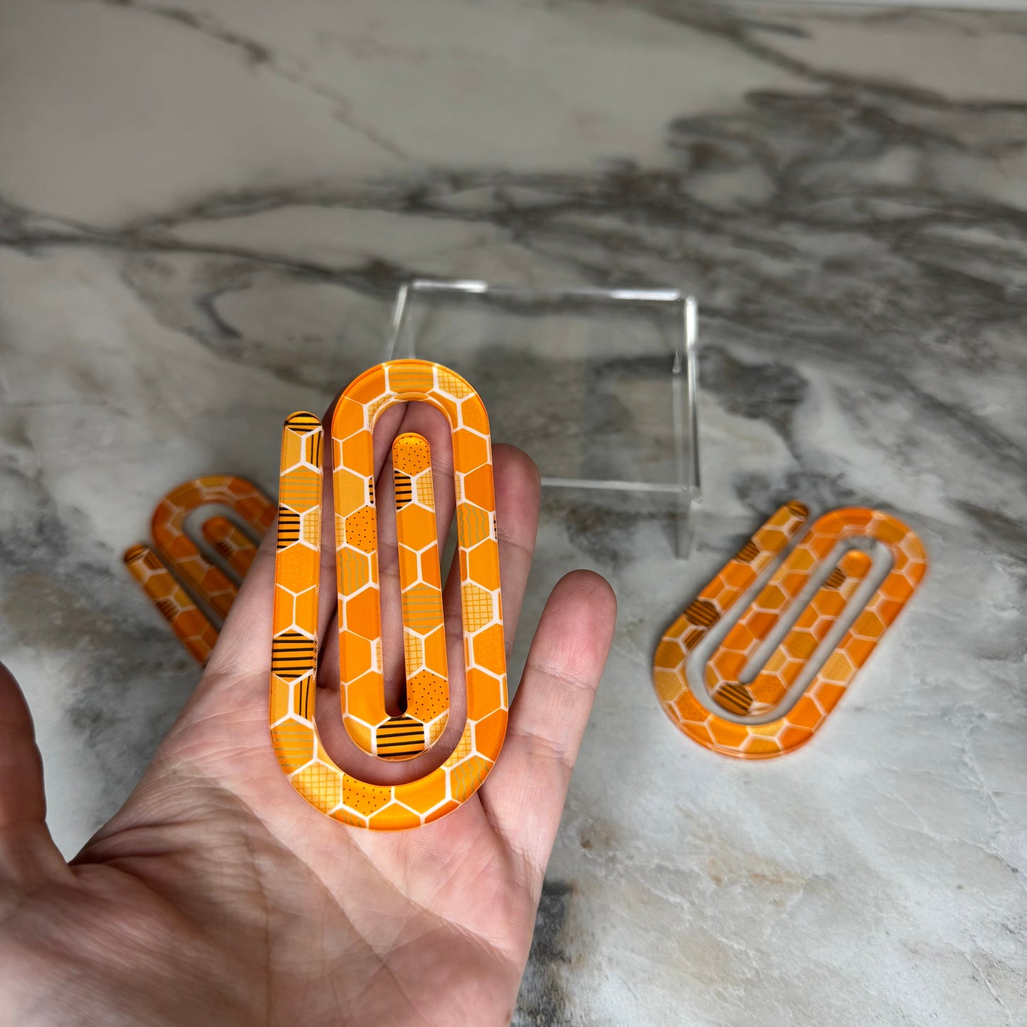 Jumbo Paperclip - Honeycomb