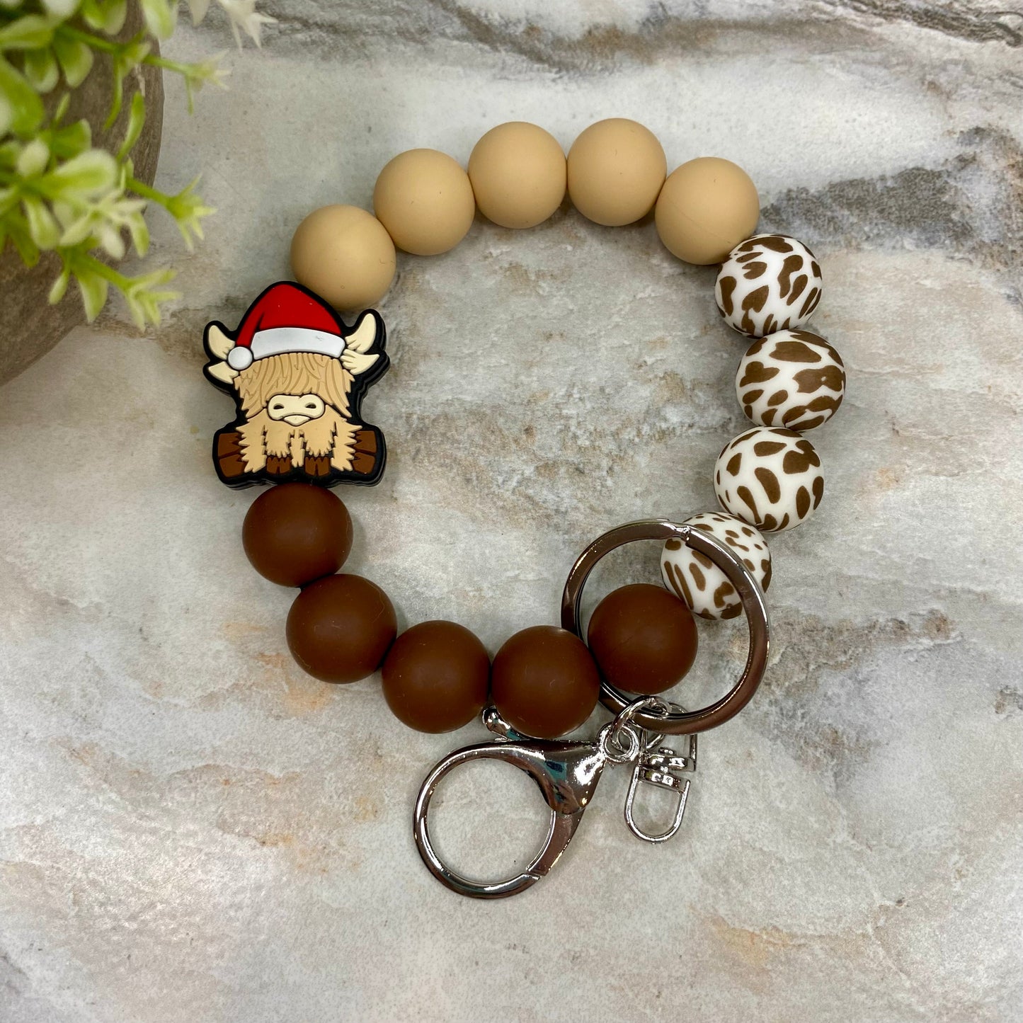 Silicone Bracelet Keychain -  Christmas Beige Highland Cow