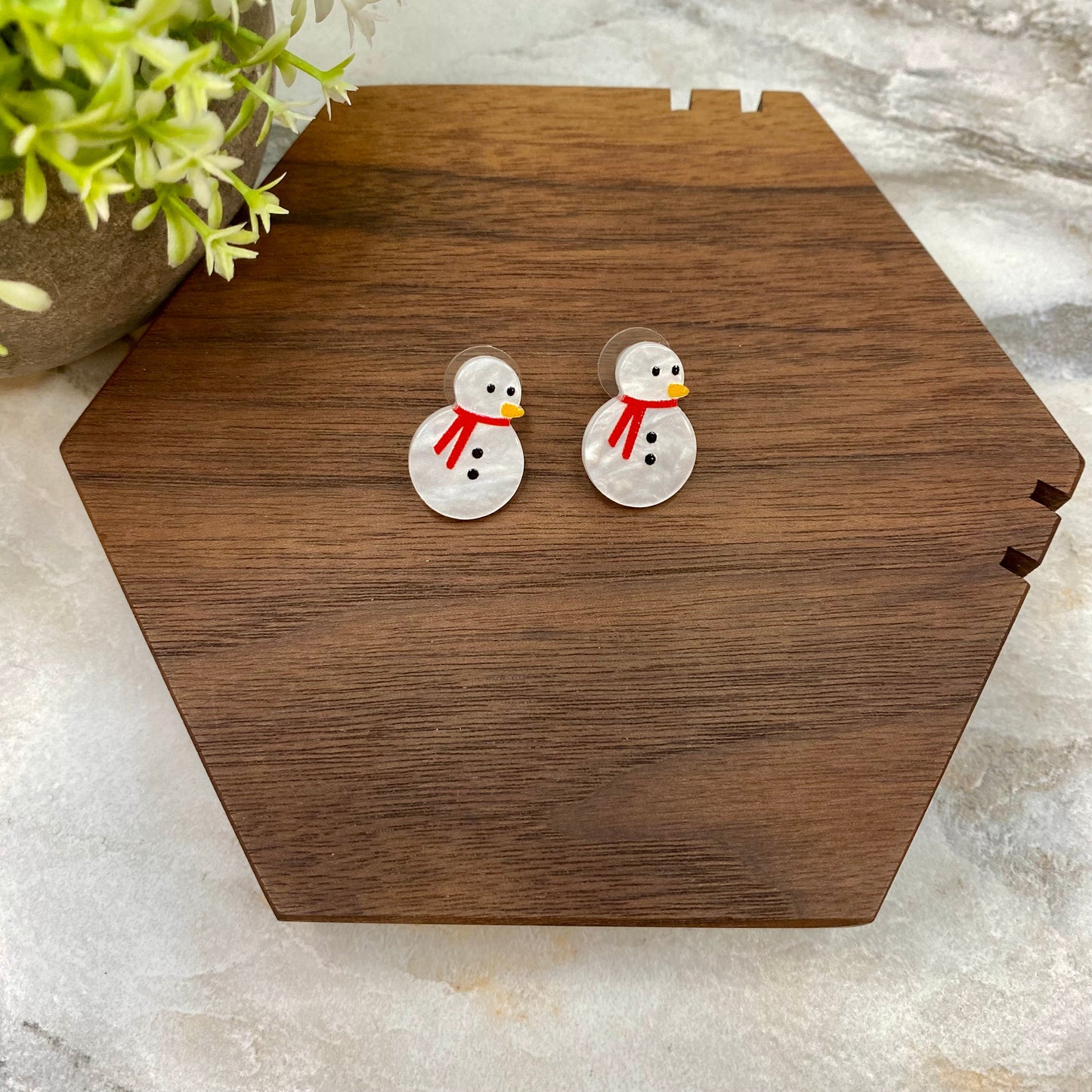 Acrylic Stud Earrings - Christmas - Snowman Marble