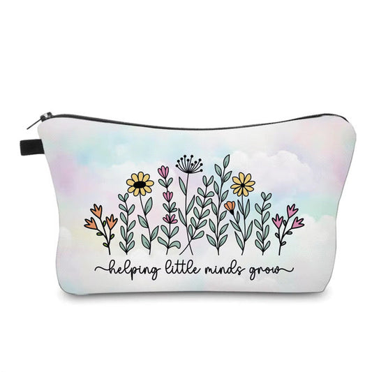 Pouch - Teacher, Helping Little Minds Grow