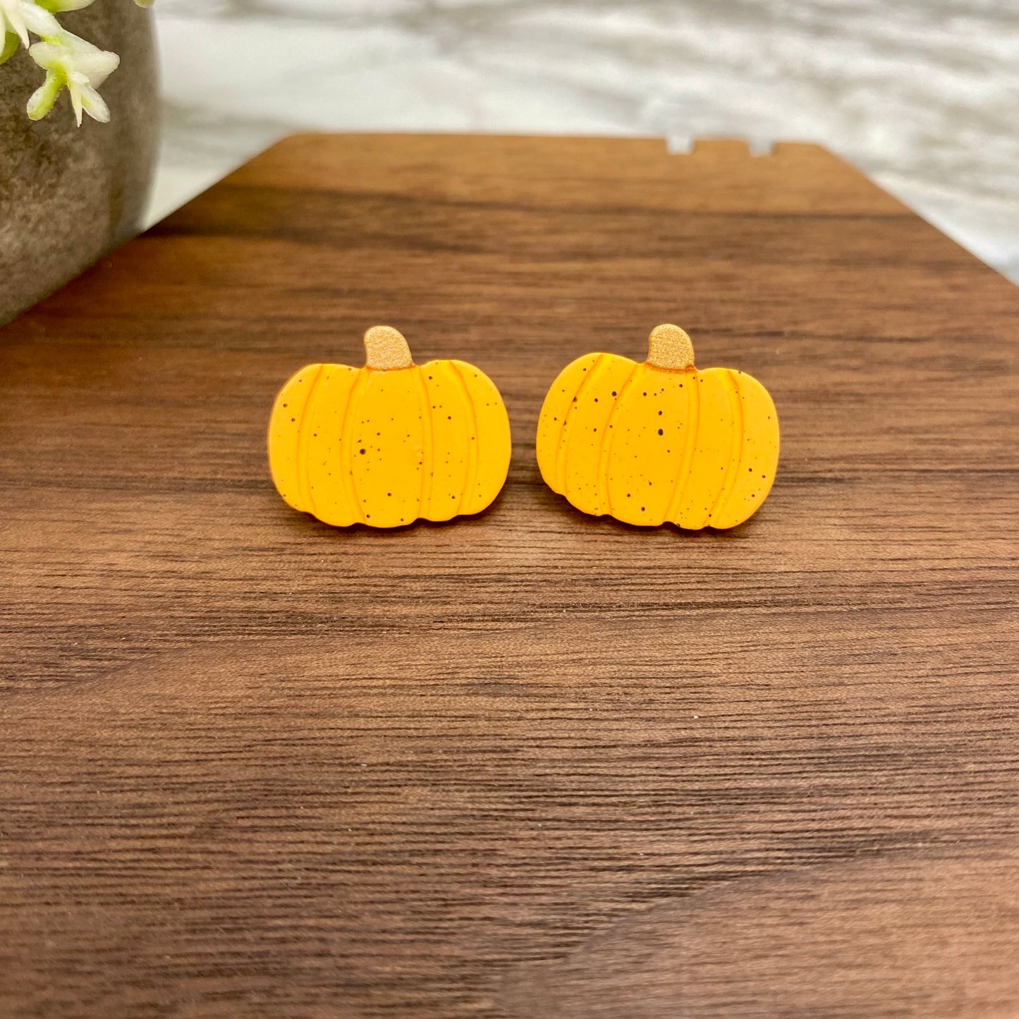 Acrylic Stud Earrings - Halloween - Light Orange Speckle Pumpkin