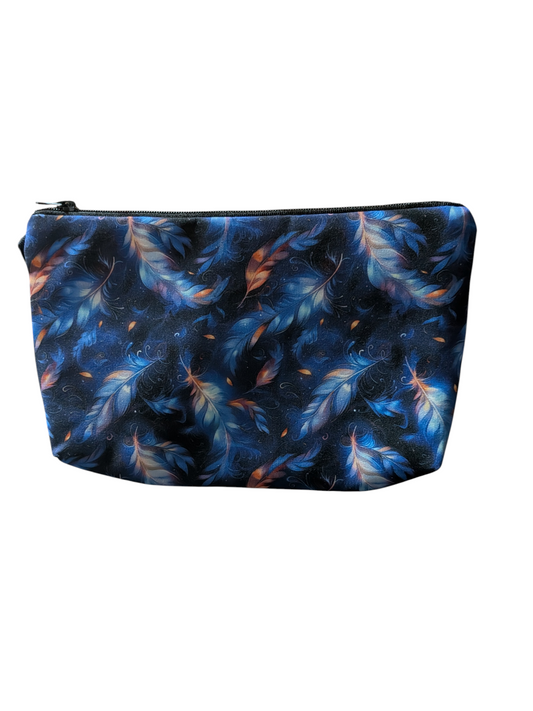 Pouch-Feathers